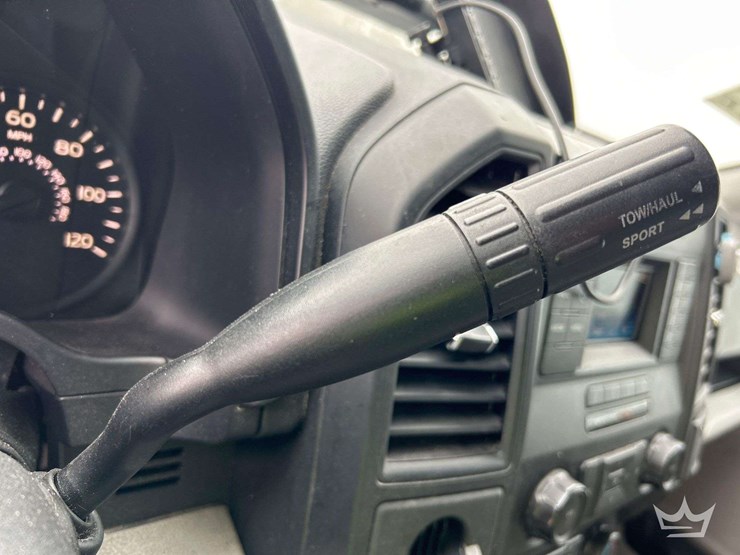 2017-ford-f150-image-16