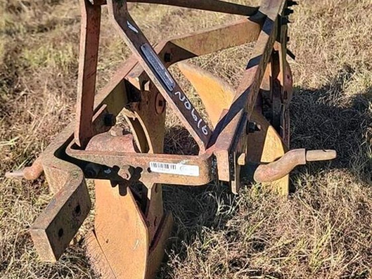 massey-ferguson-66-image-1