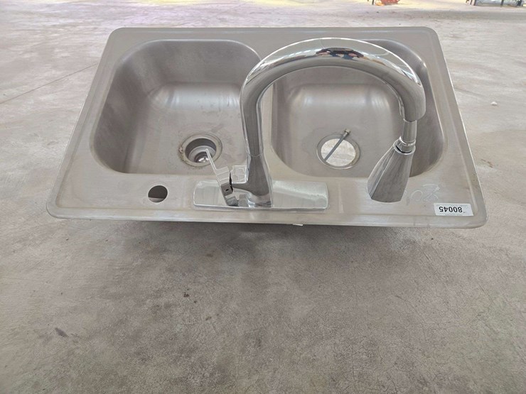 stainless-steel-sink-image-6