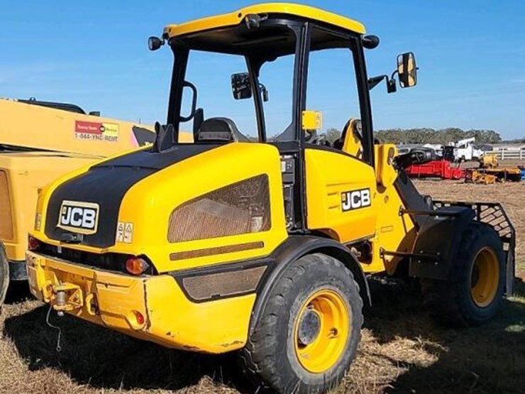 2023-jcb-407-image-2