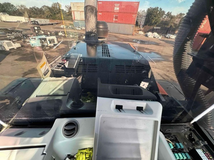 hitachi-zw370-6-image-17