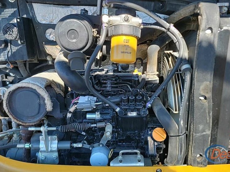 2020-caterpillar-302.7d-image-14