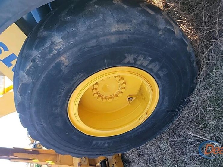 2019-komatsu-wa320-8-image-6