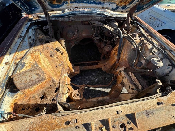 1964-ford-thunderbird-image-12