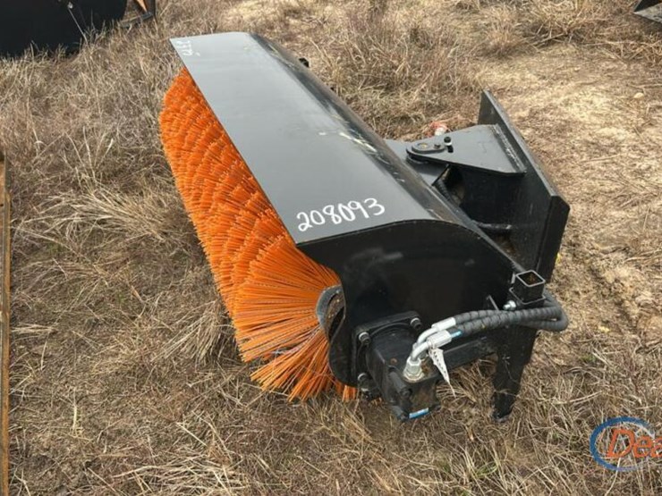 future-qst-hydraulic-mini-sweeper,-s/n-510134-image-2