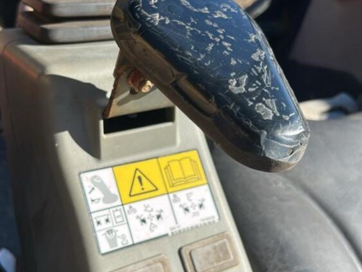 bobcat-e32i-image-17