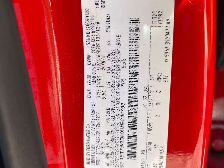 2021-ford-f250-image-5