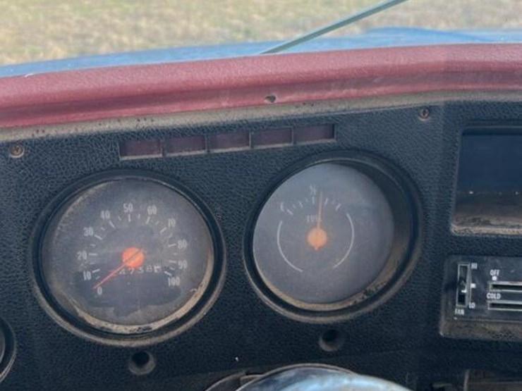 1975-chevy-ce668-truck,-s/n-cce66v160876-(no-title---bill-of-sale-only):-as-is,-non-running-image-20