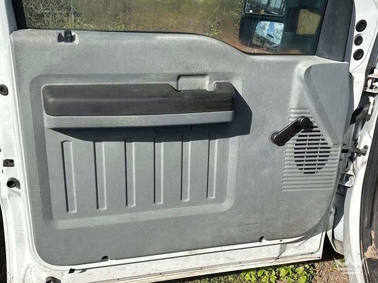 2012-ford-f250-image-6