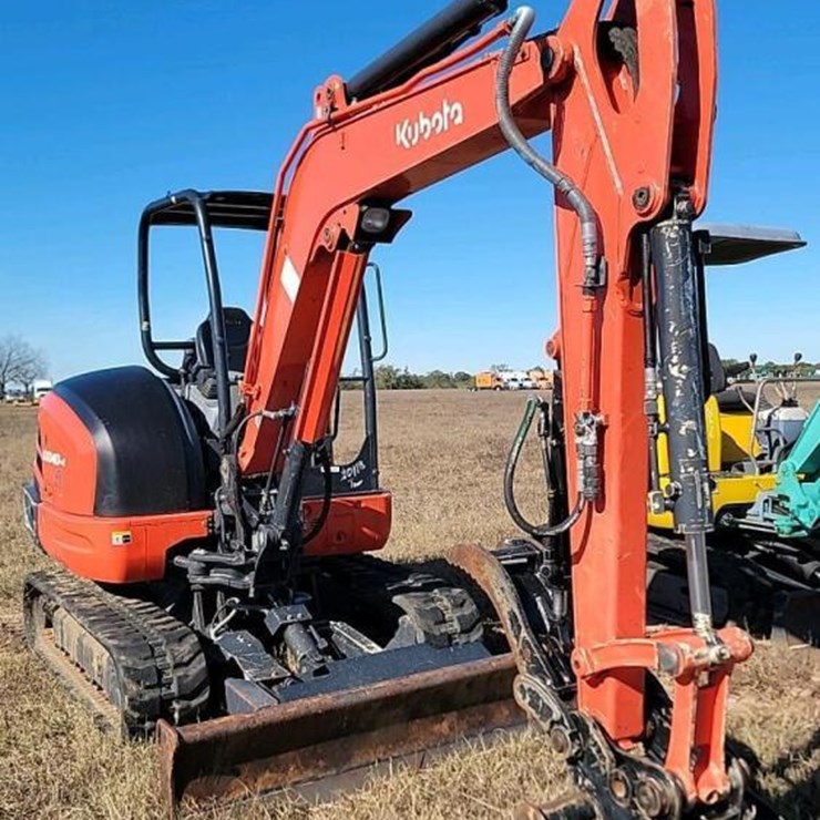 2022 KUBOTA KX040