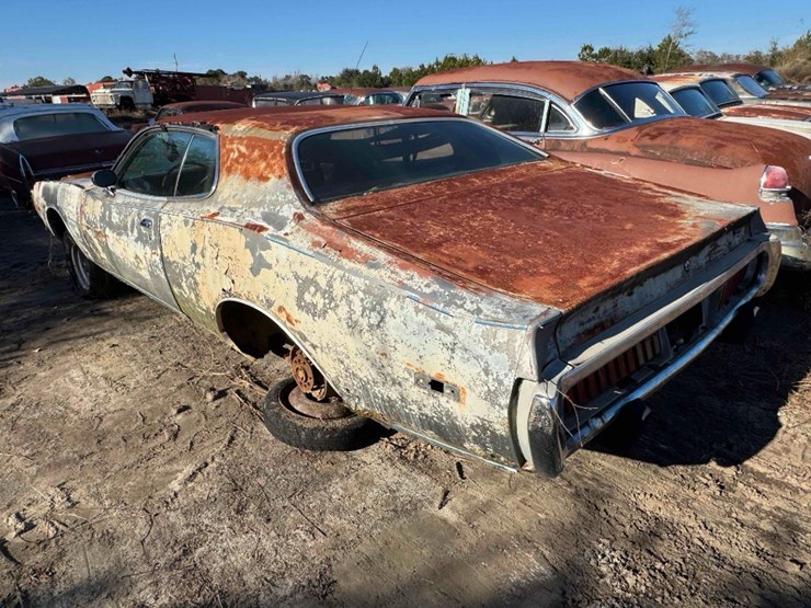 1974-dodge-charger-image-4