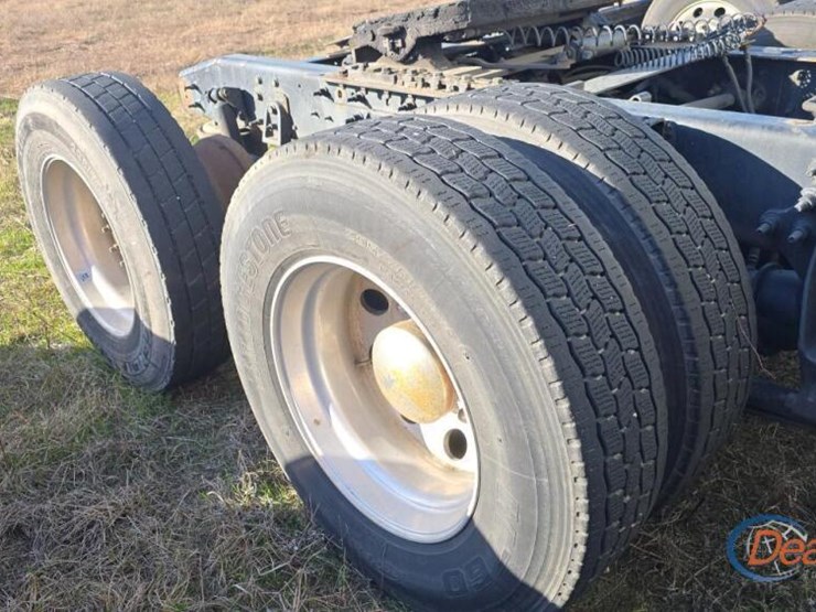 2015-international-prostar-image-7