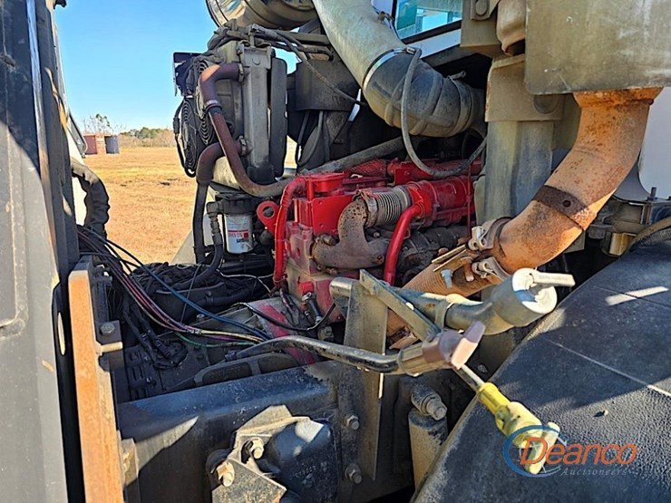 2015-mack-garbage-truck,-s/n-1m2au14c9fm002359-(no-title---bill-of-sale-only):-auto.,-runs,-won't-build-air,-124k-mi.-image-6