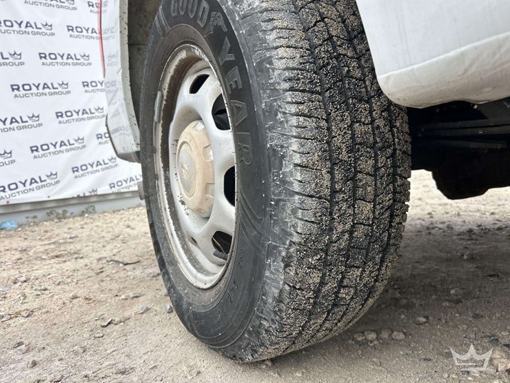 2017-ford-f150-image-28