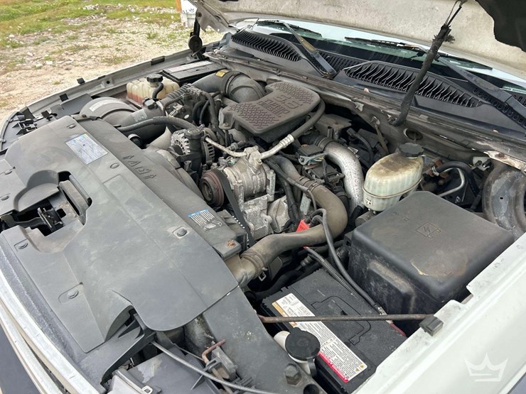 2006-chevrolet-silverado-2500-image-8