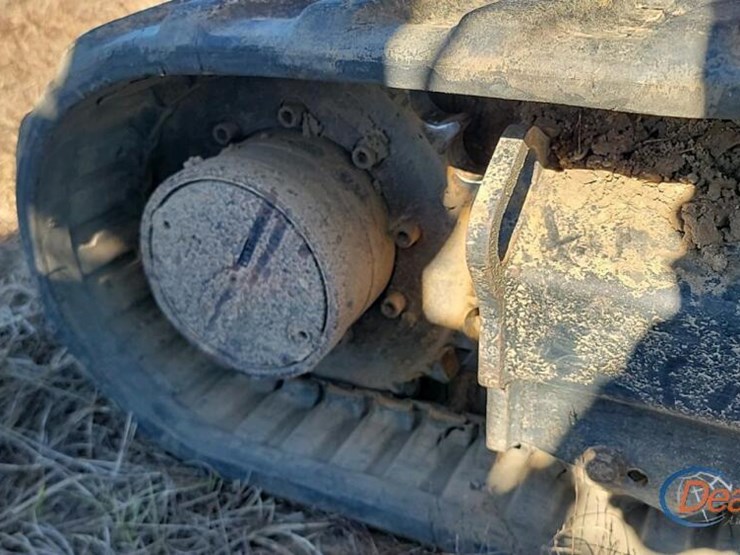 2020-caterpillar-302.7d-image-12