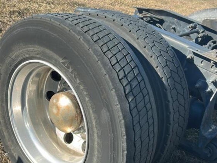 2015-international-prostar-image-15