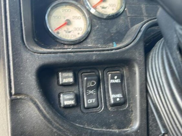 2016-international-prostar-image-21