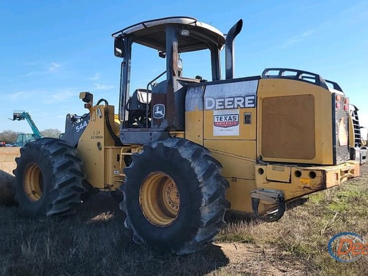 2005-deere-544j-image-3