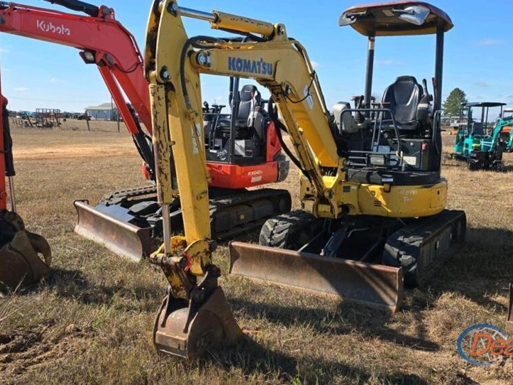 komatsu-pc30mr-5-image-1