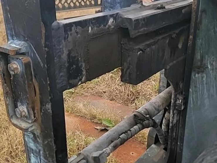 hyundai-70d-9-image-14