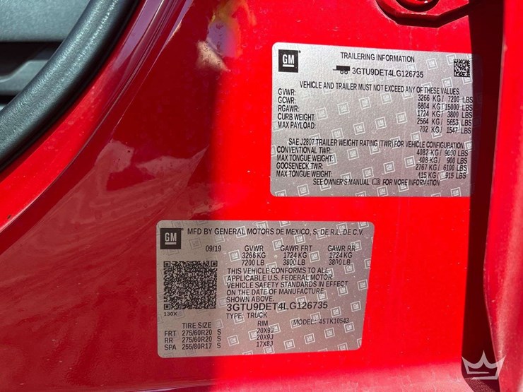2020-gmc-sierra-1500-slt-image-5