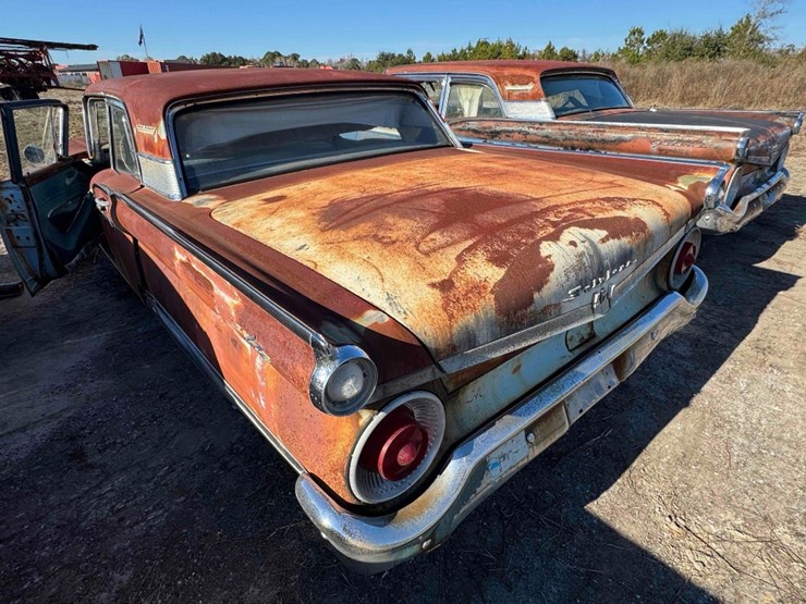1959-ford-galaxie-image-7