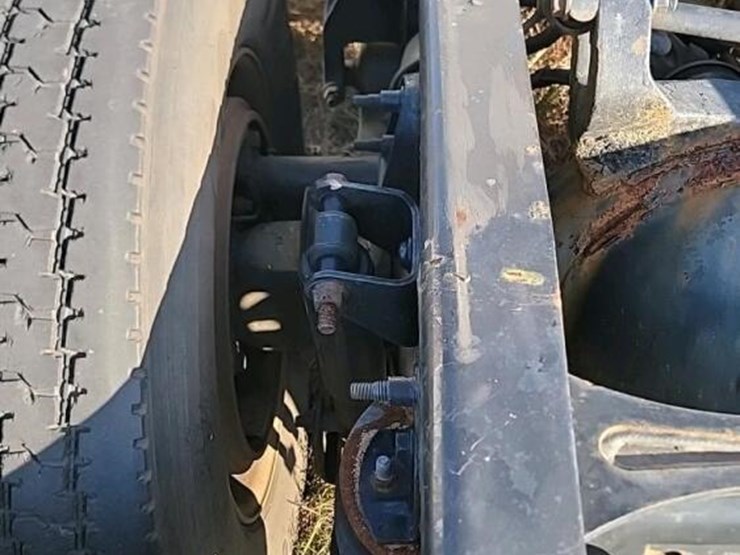 2016-international-prostar-image-12