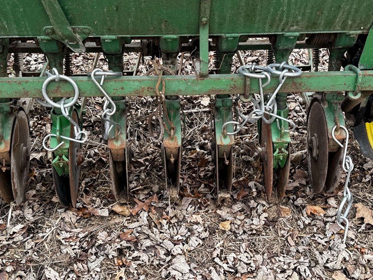 vintage-10'-grain-drill-on-rubber-image-12