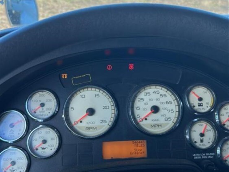 2015-international-prostar-image-24