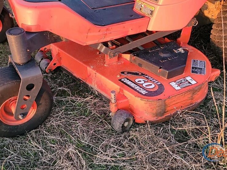 kubota-zg327-image-7