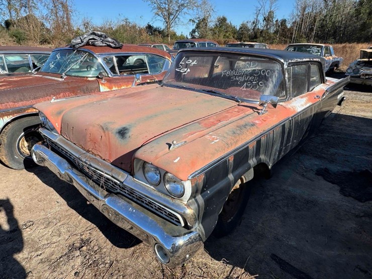 1959-ford-fairlane-500-skyliner-image-8
