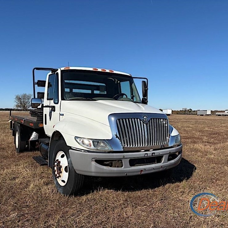 2008 INTERNATIONAL DURASTAR FLATBED TRUCK, S/N 1HTMMAAL68H631906 (NO TITLE - BILL OF SALE ONLY): KNAPHEIDE BODY