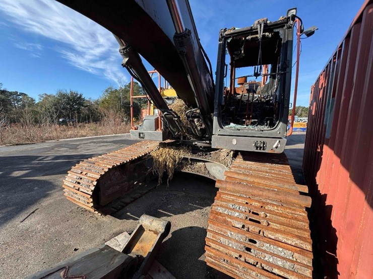 volvo-ec300el-image-4