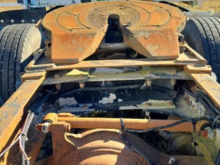 2006-peterbilt-387-image-10