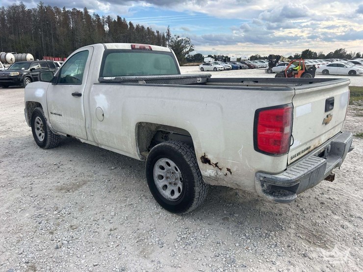 2014-chevrolet-silverado-1500-image-4