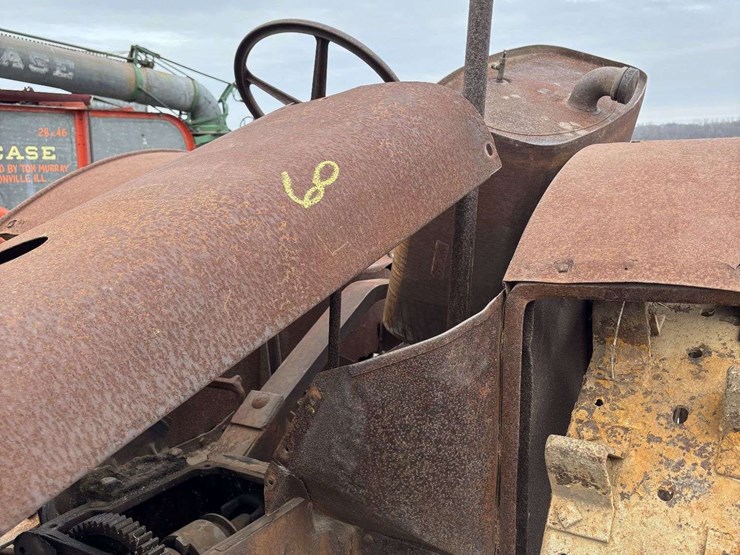 mccormick-deering-wk-40-parts-tractor-image-42