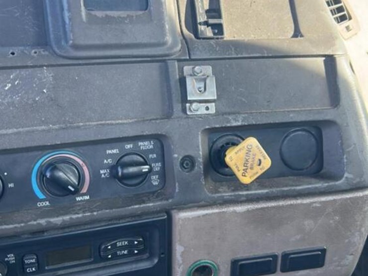 sterling-m8500-image-25