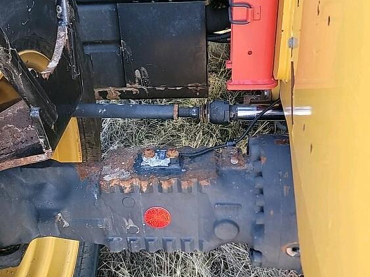 caterpillar-th337c-image-12