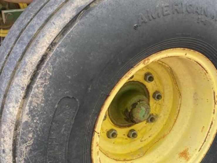 top-air-pull-type-1000-gallon-folding-sprayer,-s/n-6301-w/-monitor-image-2