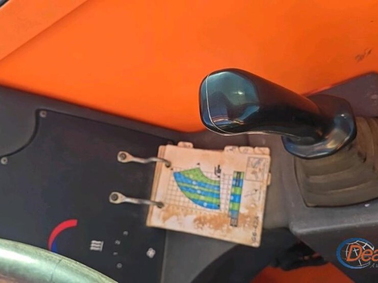 2014-jlg-g6-42a-image-18