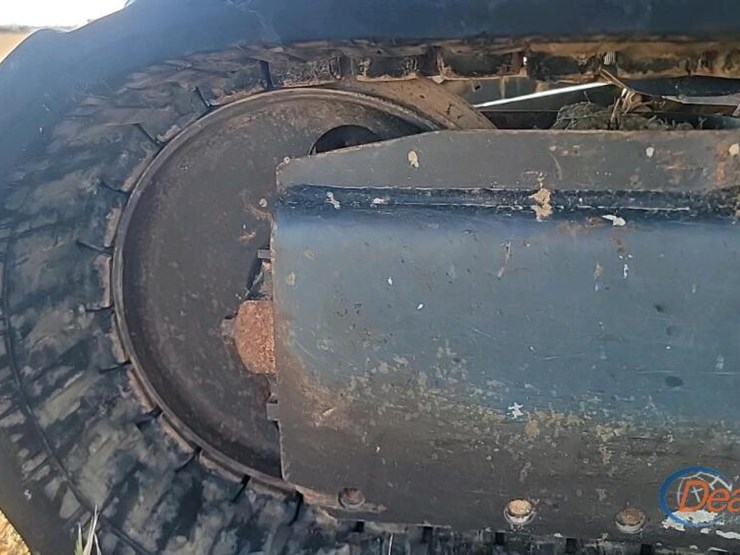 komatsu-pc27mr-3-image-22