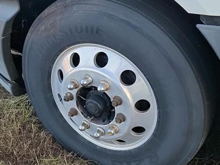 2016-international-prostar-image-30