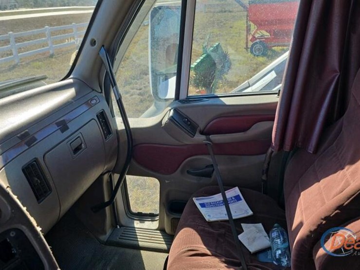 2006-peterbilt-387-image-22