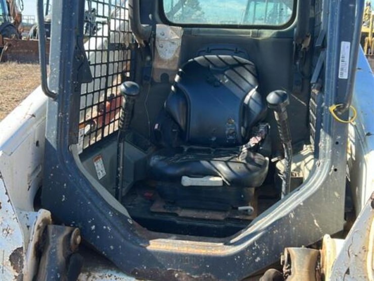 2014-bobcat-t590-image-8