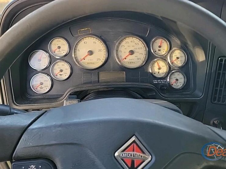 2015-international-prostar-image-22