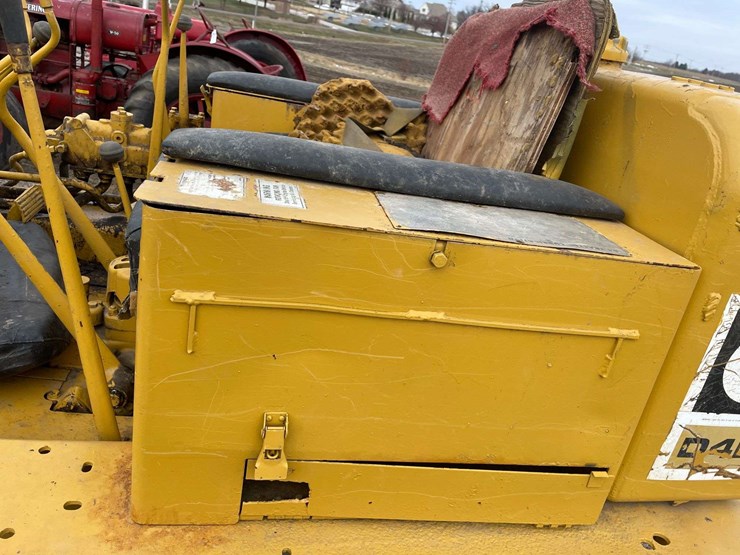 caterpillar-d4d-image-30