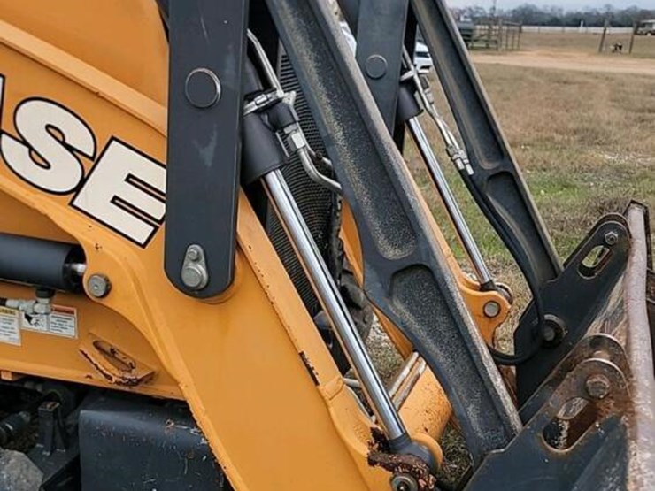 2019-case-580n-ep-image-12