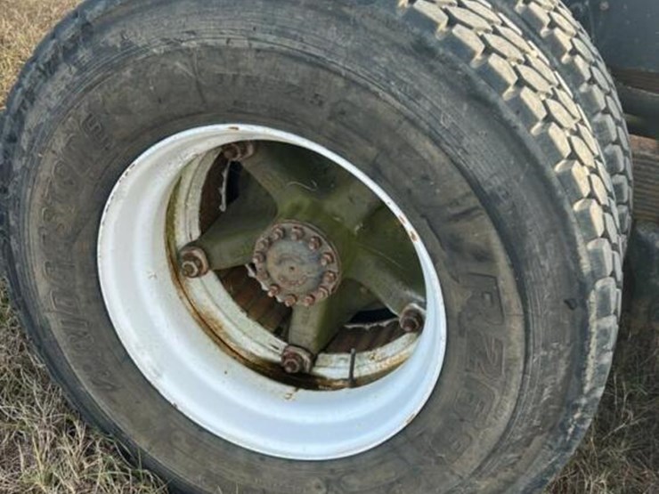 1986-gmc-c7d064-6x4-cab-&-chassis,-s/n-1gds7d4g6gv502071-(no-title---bill-of-sale-only):-as-is,-non-running-image-12