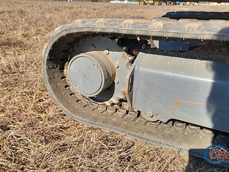 takeuchi-tb335r-image-16